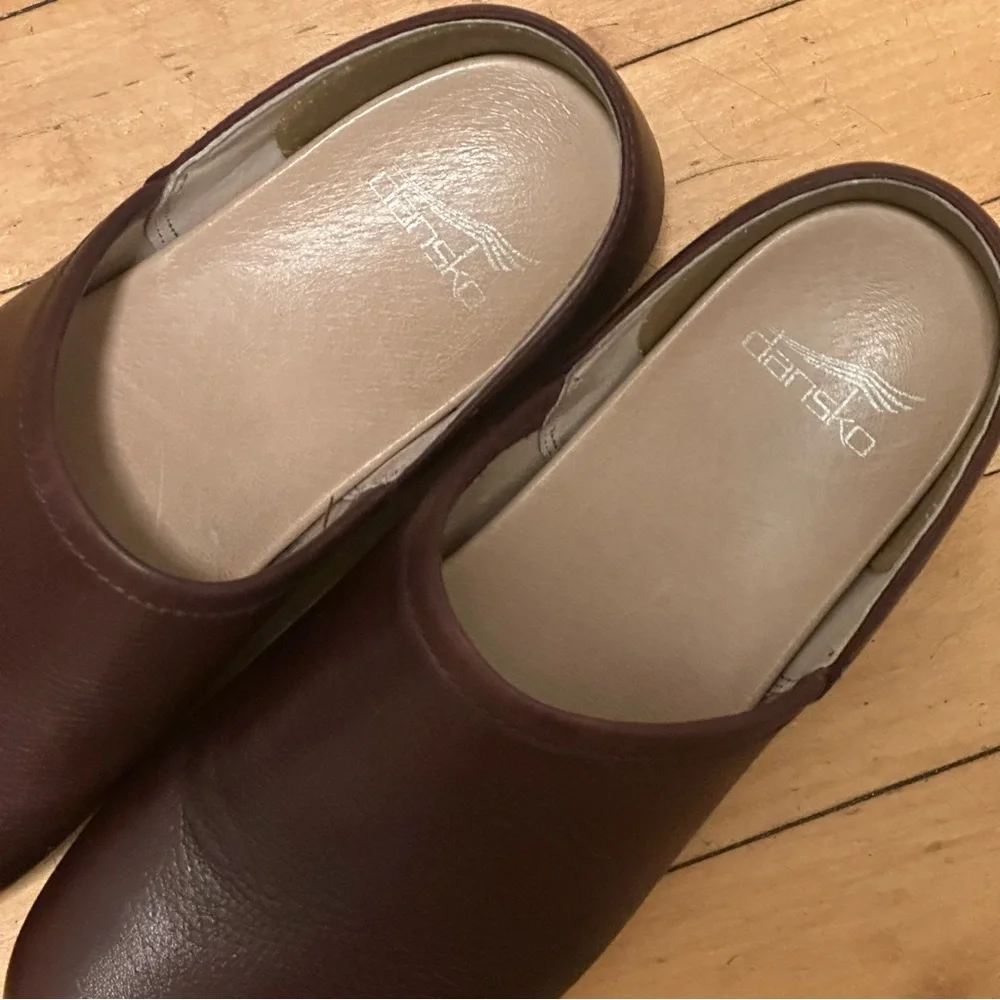 Dansko Brenna Cordovan Milled Leather Clog - Picture 3 of 12